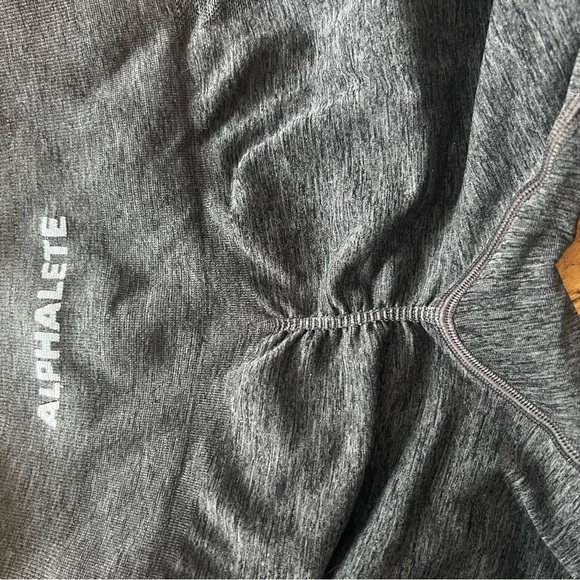 Alphalete Amplify xs grey leggings - Picture 5 of 6